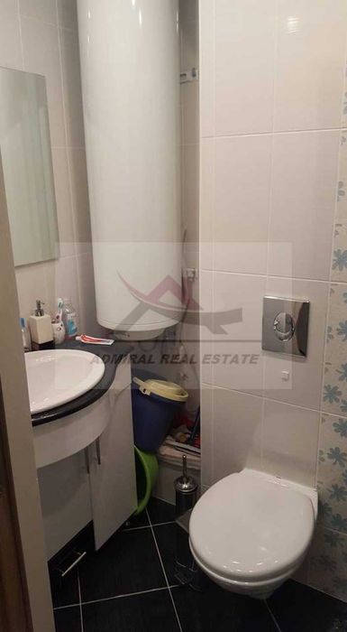 Дава се под наем Двустаен апартамент в Варна, Цветен квартал - 71 кв.м за 450 € - Снимка #4