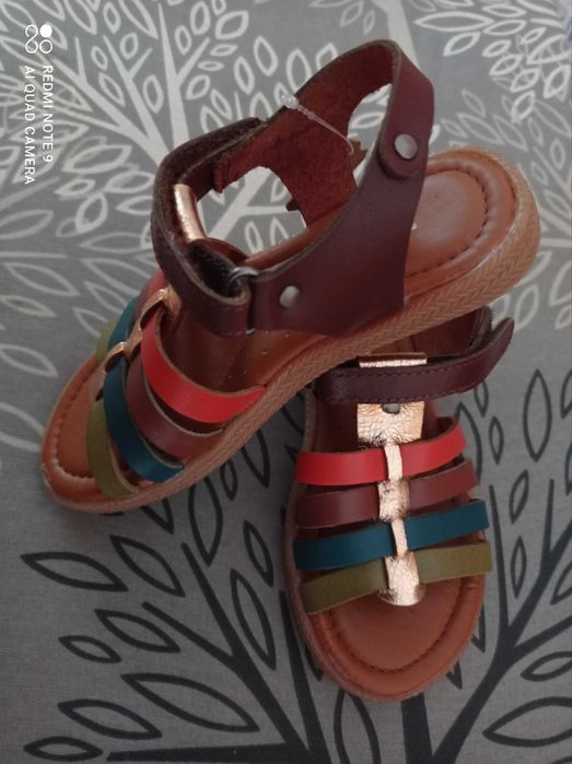 Сандалки от естествена кожа