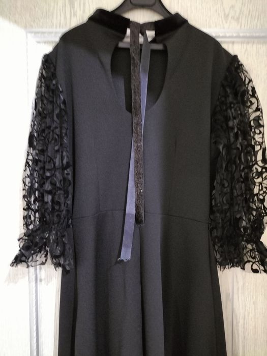 Продам платья  очень хорошем состояний