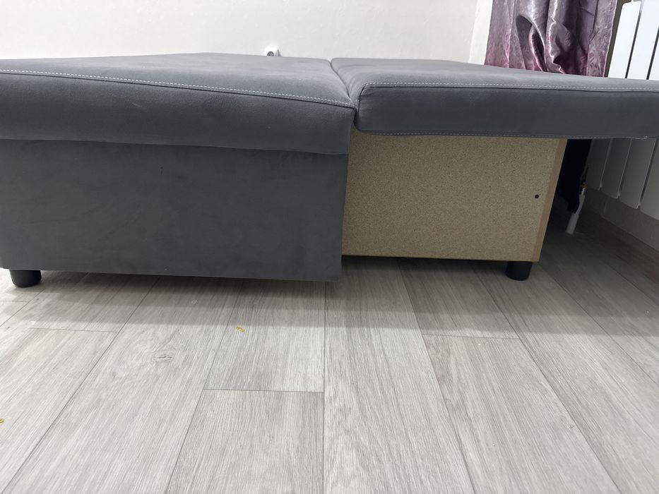 Диван  в хорошем состояние