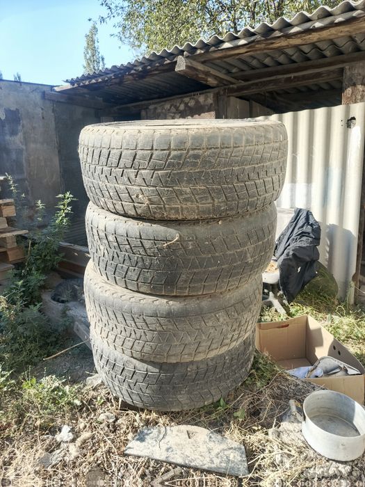 Продам шины буу 285