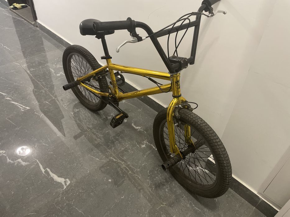 Bmx  crosser  за трикове