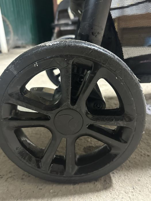 Продам каляску бу