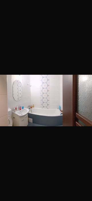 Apartament cu doua camere de inchiriat