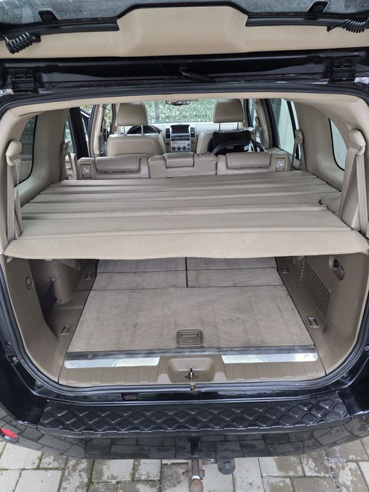 Nissan Pathfinder 2.5D automata