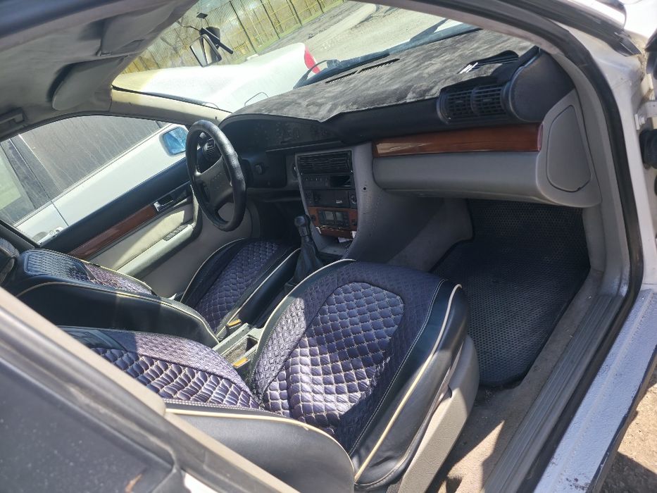 Продам АУДИ 100 С4