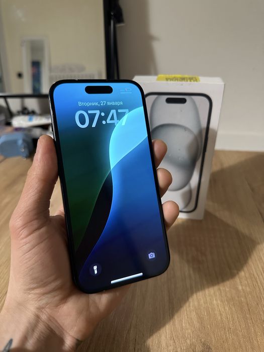 Продам Айфон 15