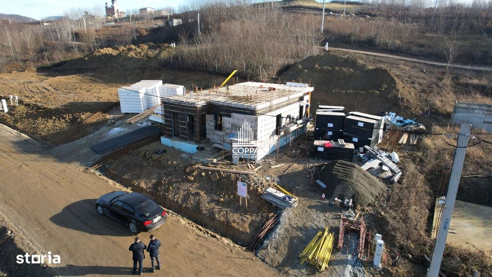 Casa Polistibrik / 100% Pasiva / Tautii Magherausi