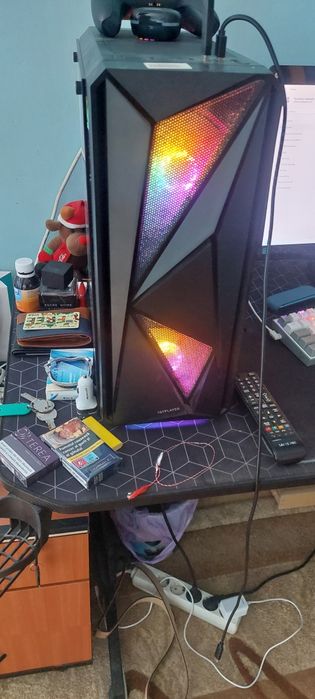 Unitate PC Serioux+monitor Philips 21,5 inch