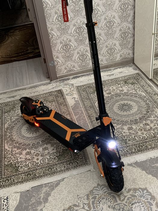Продам электросамокат Kugo kirin g2 Max