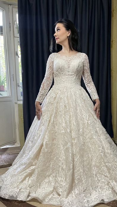 Продаются новые свадебные платья