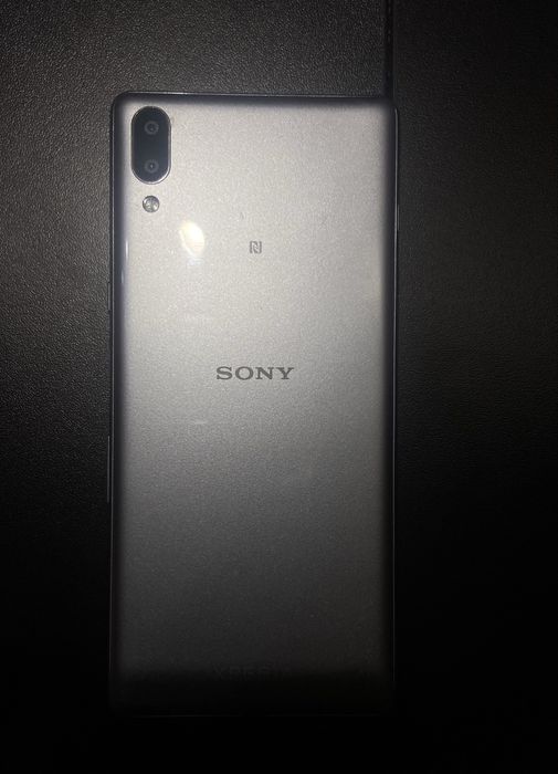 Sony Xperia L3 (Не рабочий)