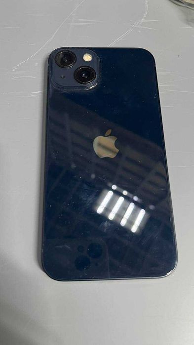 Смартфон Apple iPhone 13 (г Семей, ул 6 линия 1Е) лот 878511