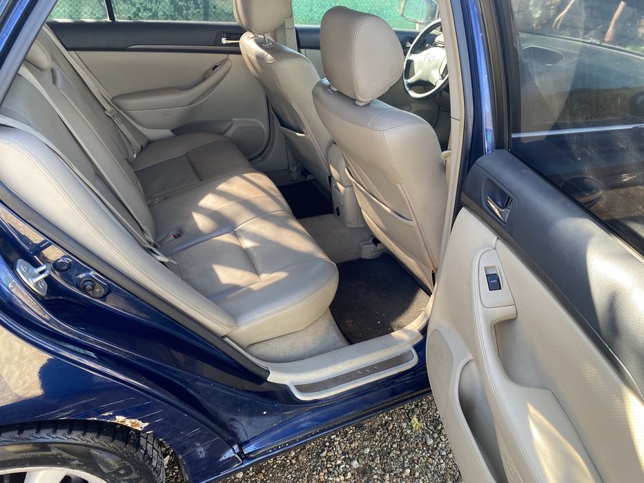 Toyota Avensis Тойота Авенсис 2.0 d4d 116 кс На части!