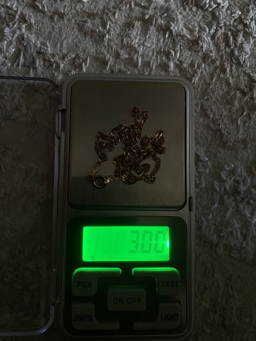 Продам серги золота