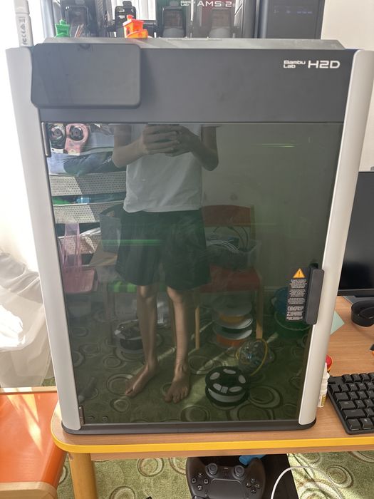 Vând modele imprimate 3d și inscripții
