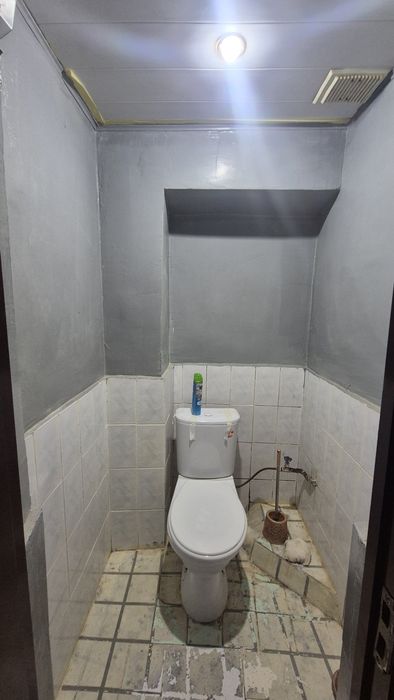 Продается Kvartira sotiladi yunusobod sampi yaqinida 2 xona 3 xona qil