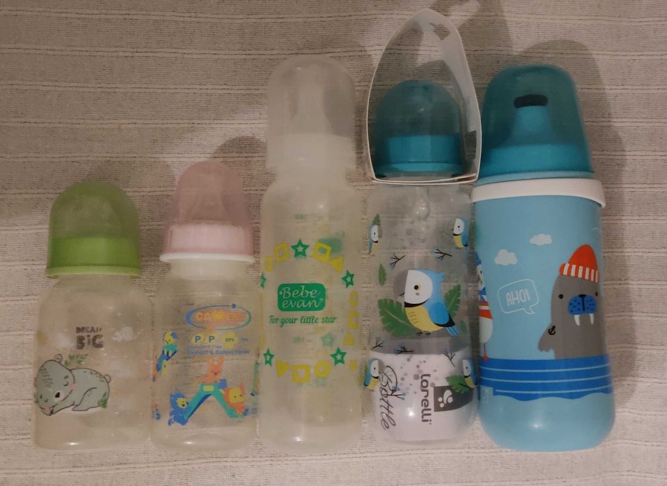 Продавам комплект от 5 бебешки шишета в много добро състояние