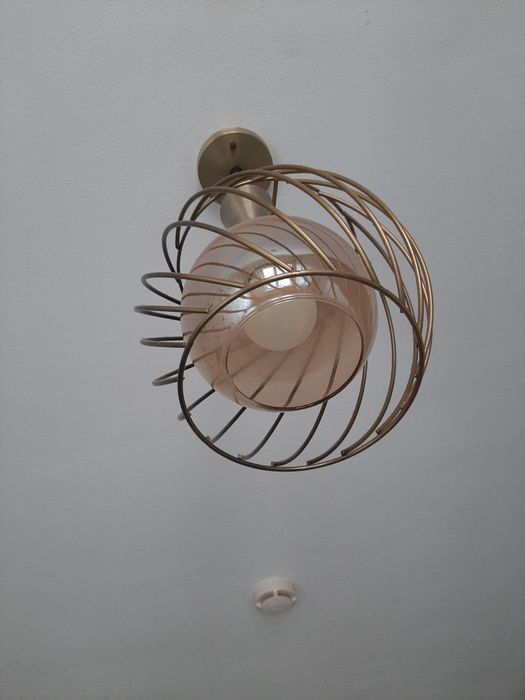 Люстра сотилади арзонга