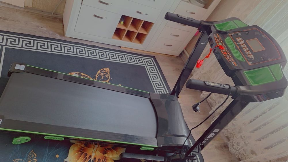 Беговая дорожка продам