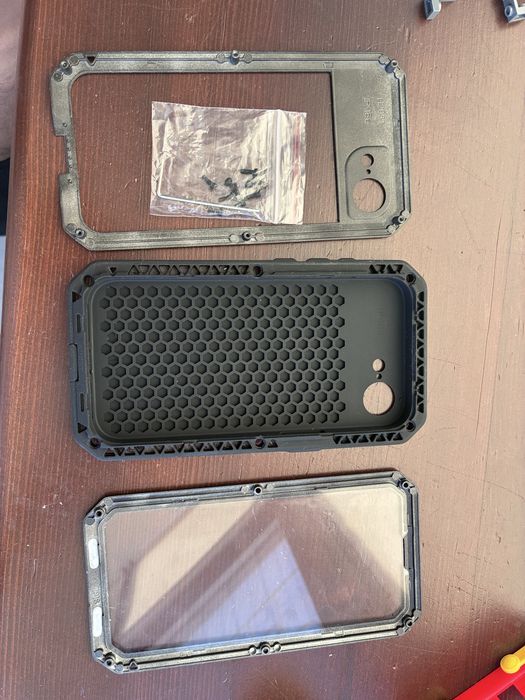 Чехол на IPhone 16е- 17е