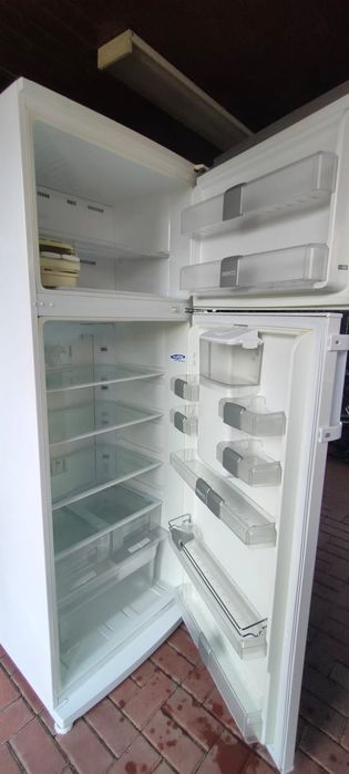 Frigider Beko DEN 477WD