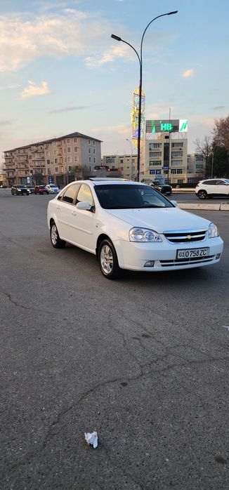 Lasetti 1.6 2013 avtamat