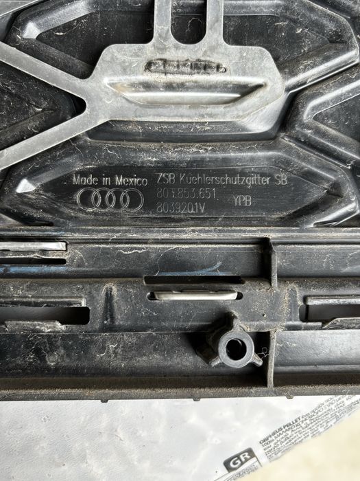 Предна решетка грил audi SQ5 OEM 80F853651