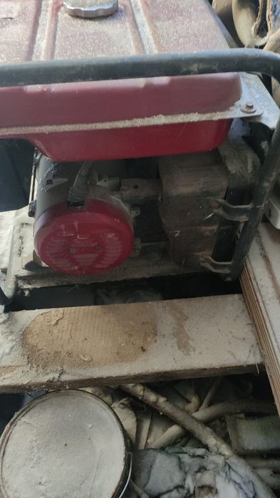 Продам генератор 5квт