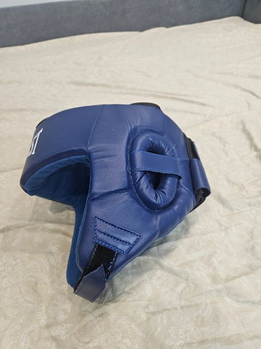 Продам Шлем Боксёрский