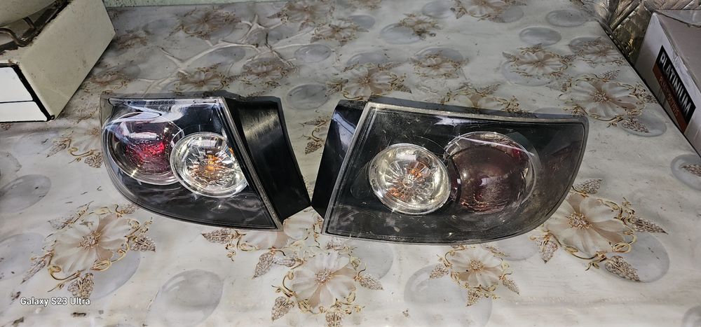 Задние фонари от мазда3 продам б/у