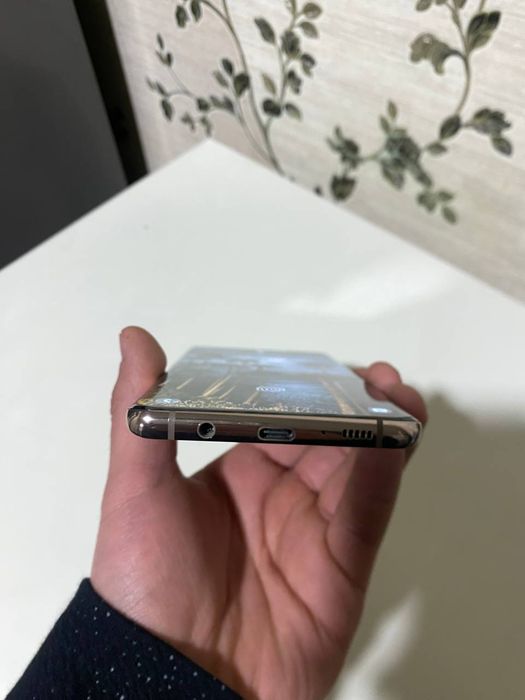 Samsung s10 5G   8/256 ( 2mln sum)