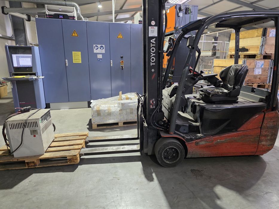 Motostivuitor electric