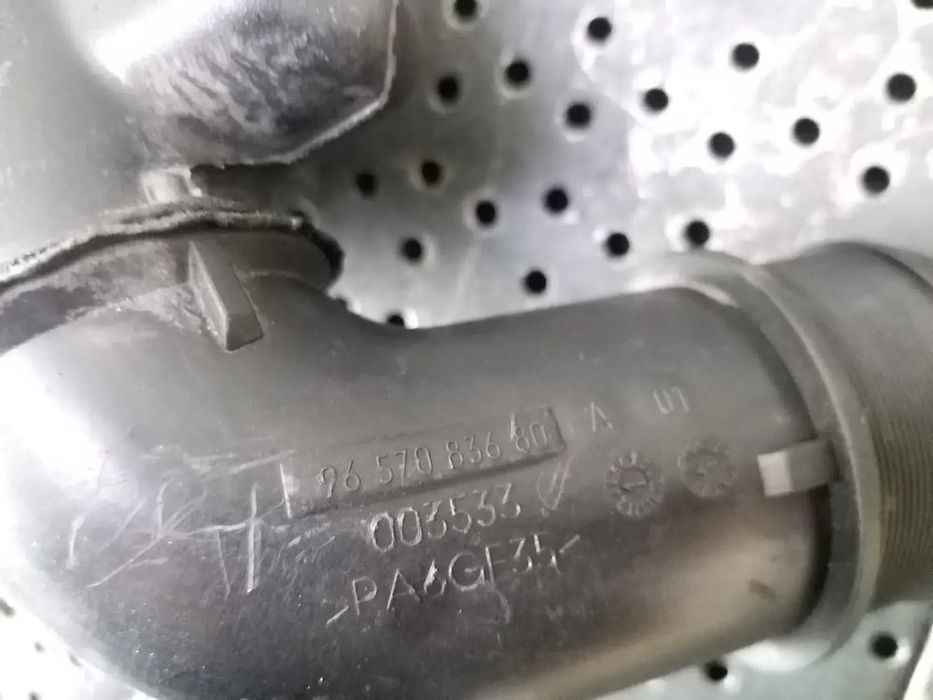 Tubulatura intercooler 1.6 tdci ford focus 2 9657083680