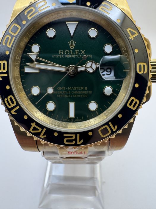 Ceas Rolex GMT-Master II Rolesor, Gold, 40 mm, Nou