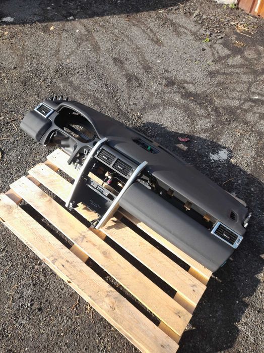 Табло за Land Rover Discovery Sport 2016г.