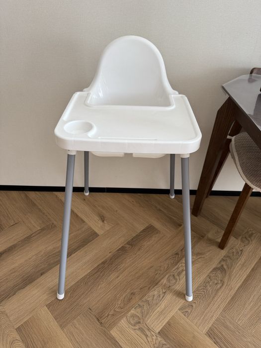 Стульчик б/у в хорошем сочтаяний