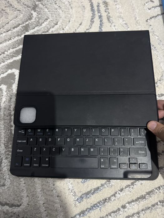 Smart keyboard case Ipad pro 11 uchun chexol