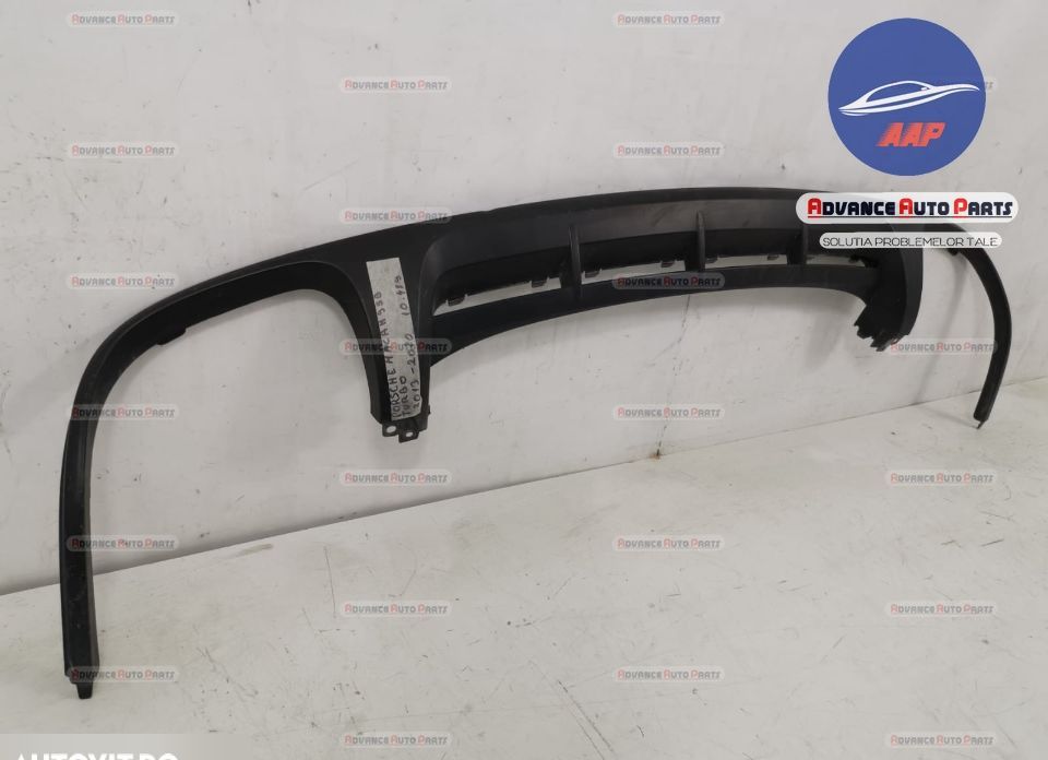 Пористе Макан / Porsche Macan Оригинален заден броня дифузьор Турбо