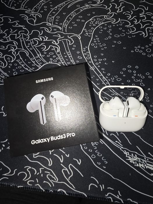 Наушники Samsung Galaxy Buds 3 Pro