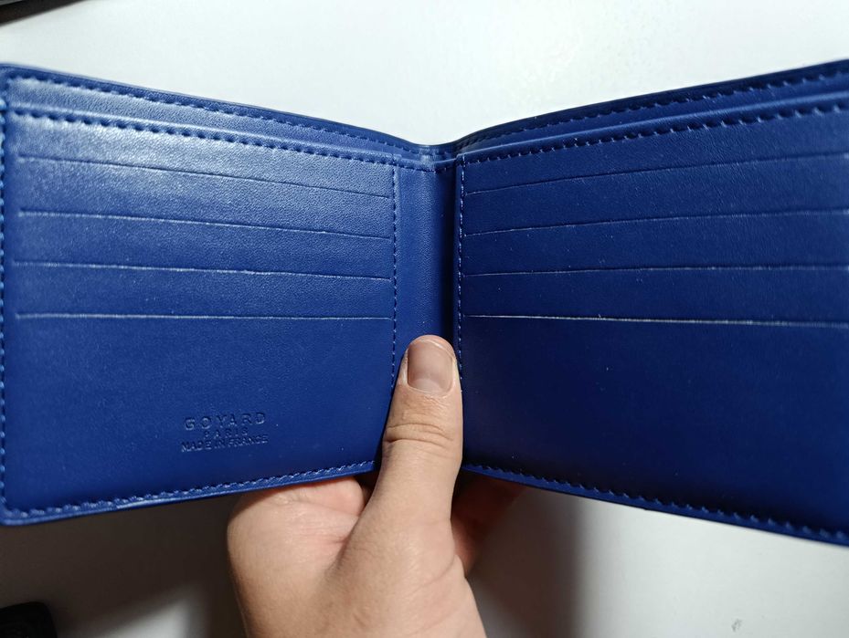 Подарьк за Коледа! Портмане Goyard