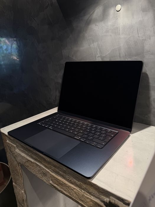 Istyle! Macbook Air 15" M5 24RAM 512 SSD — миниатюра 6