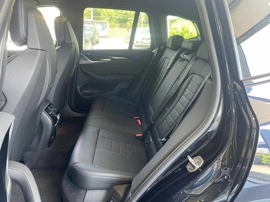 BMW X3 xDrive20d / 190CP Mild Hybrid / Laserlight / HUD