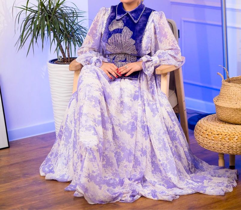 бренд новый койлек карсет