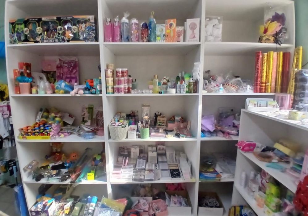 шкаф полки,офисная мебель