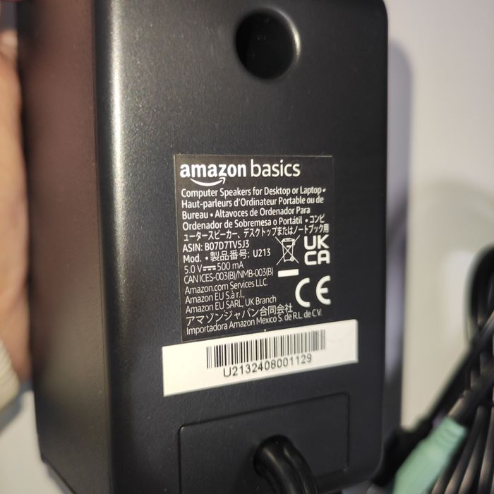 (nou) Boxe Amazon Basics 2.0