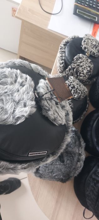 Каракуль натуральный шапки