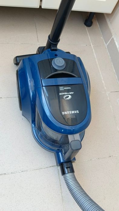 Пылесос Samsung 1600w