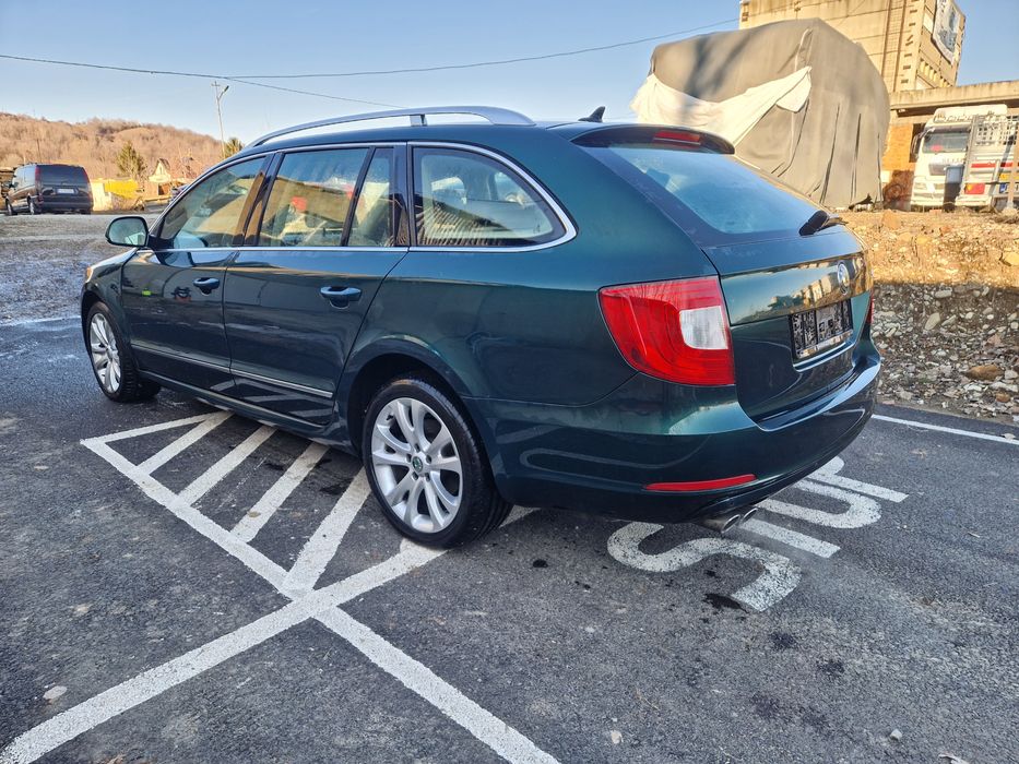 Skoda Super  Elegance 2.0 Tdi 4 X 4 / An 2010 / 170Cp / Euro 5