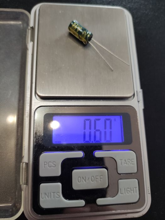 Кондензатори / Електроника / CBB22 - 145J 400V / KHC 47mf 50V